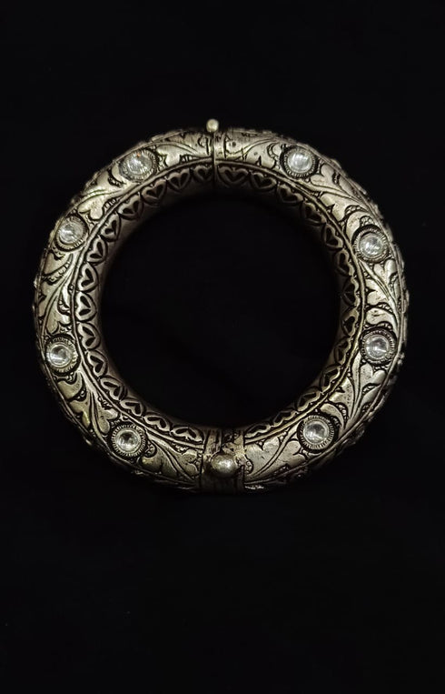 Chitai Flower Silver kada (Size 2.4)