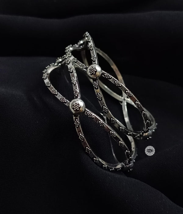 Silver Unique Kada (2.4)