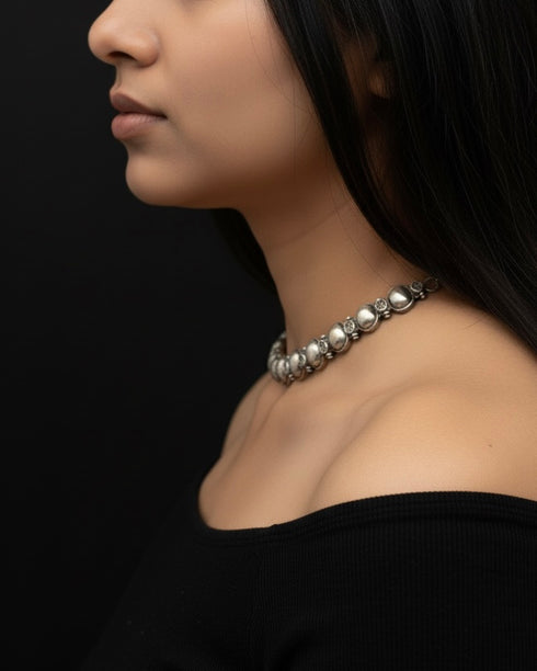 Badam Silver Choker