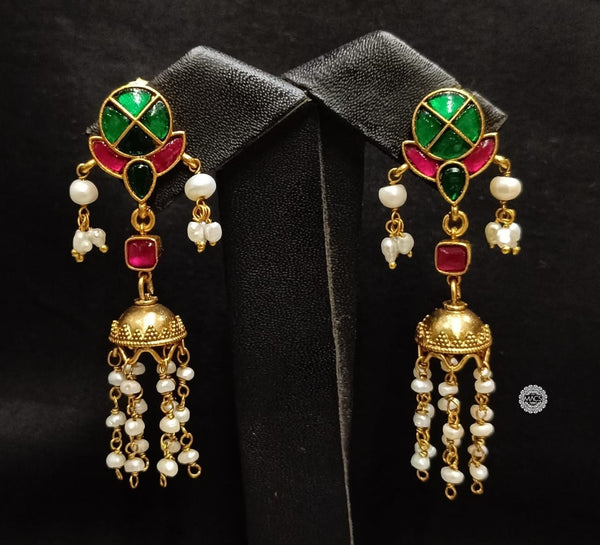 Delicate Multi-Kundan Pearl Jhumka
