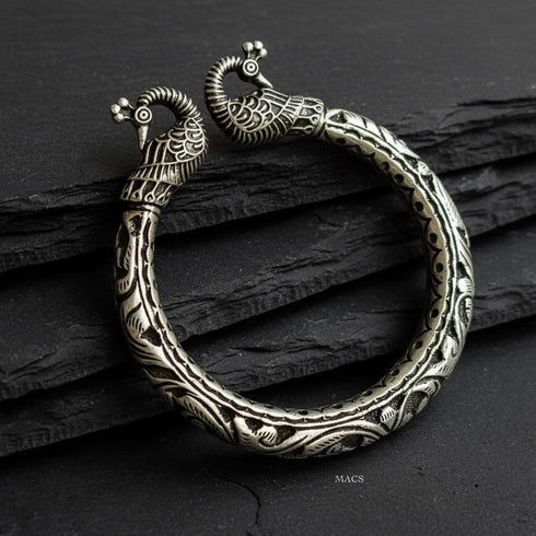 Chitai Peacock Kada (Size 2.4)