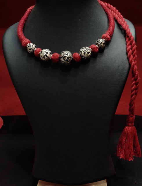 Chitai Bead Thread Necklace