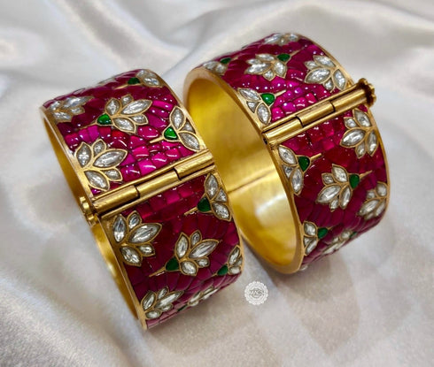 PRE-ORDER Gold plated Kundan Silver kada (Size 2.4)