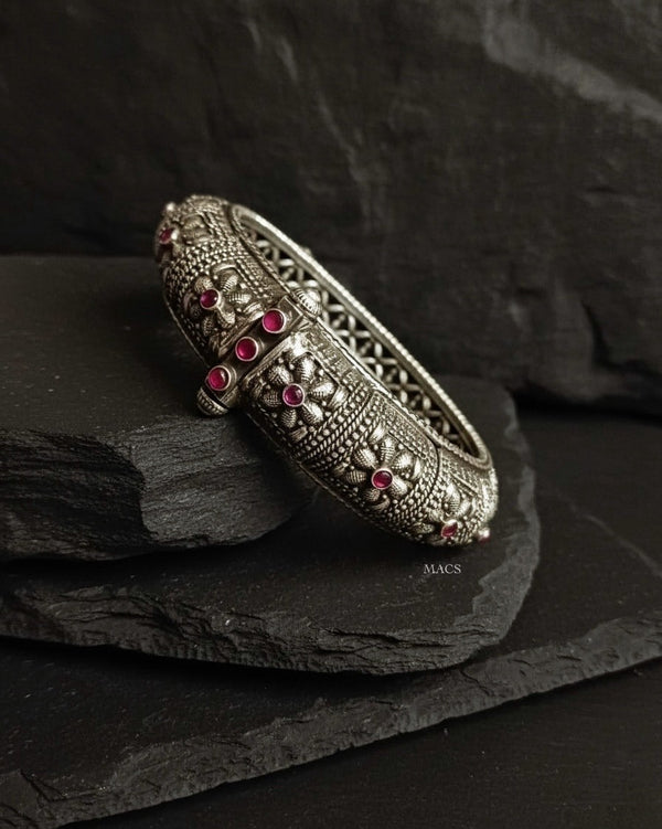 South Indian Temple Bangle (Size 2.6)