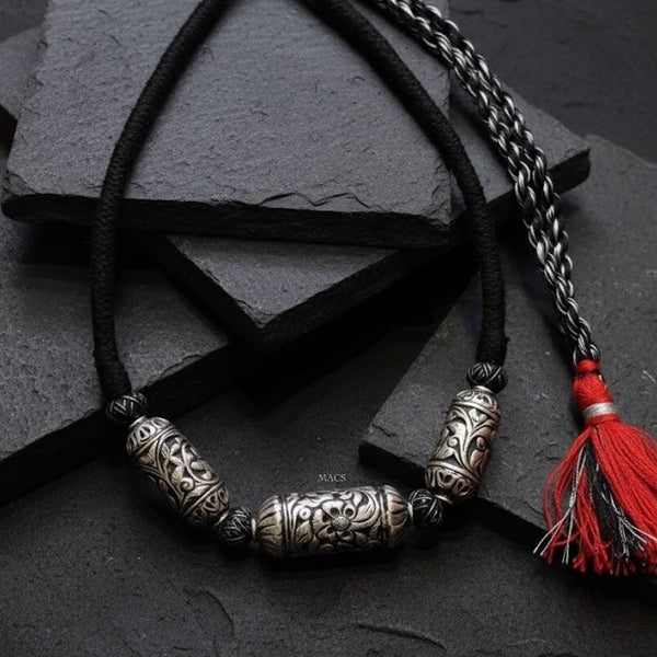 Big Chitai Silver thread necklace