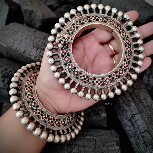 Vintage Silver Gokhru Meenakari Kada (Size 2.4)