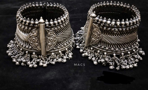 Statement Silver Broad Anklet (pair)