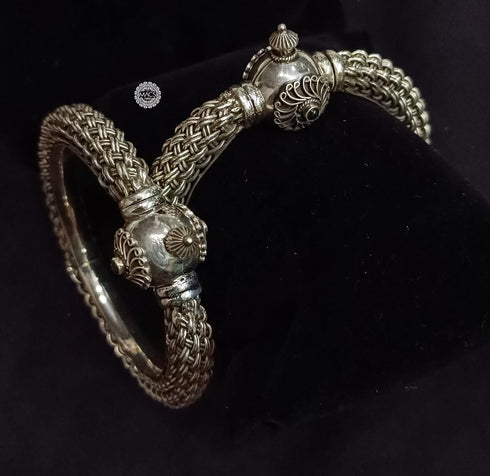 Green Kemp Woven Kada (Pair, Size 2.4)