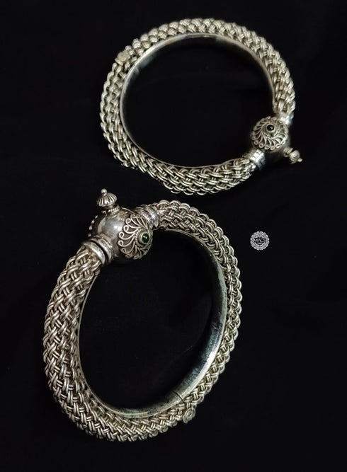 Green Kemp Woven Kada (Pair, Size 2.4)