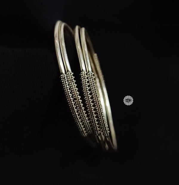 925 sterling silver plain bangles with intricate rawa work, Classic Silver Bangles