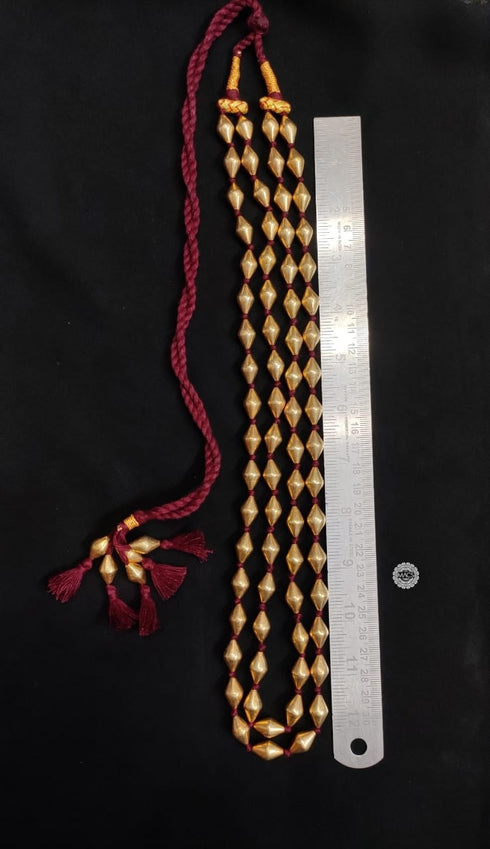 Maroon thread dholki mala