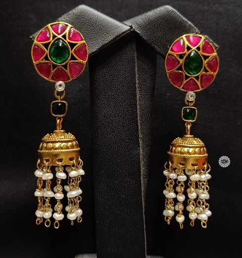 Kundan Goldplated Pearl Jhumka