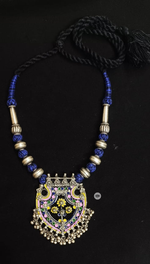 Vintage Silver Thread Necklace