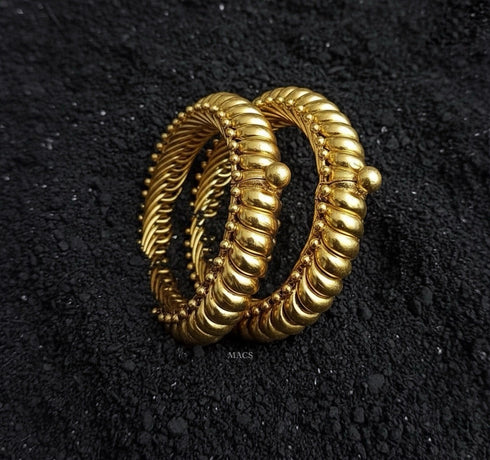 Pair of 925 silver Gold Sutlada kada, Sutarla, shindeshahi toda