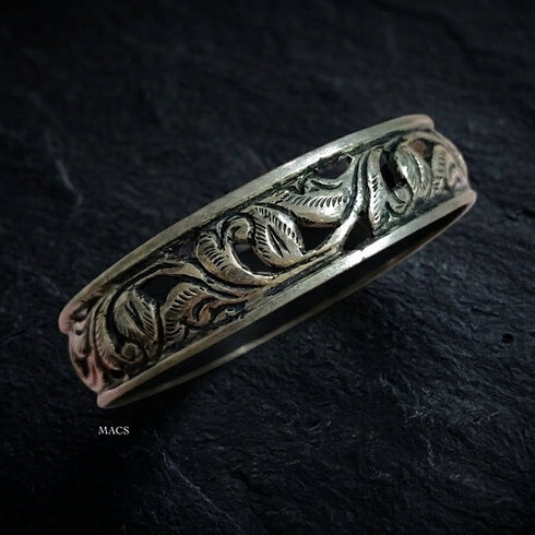 Silver Chitai Kada (Size 2.4)