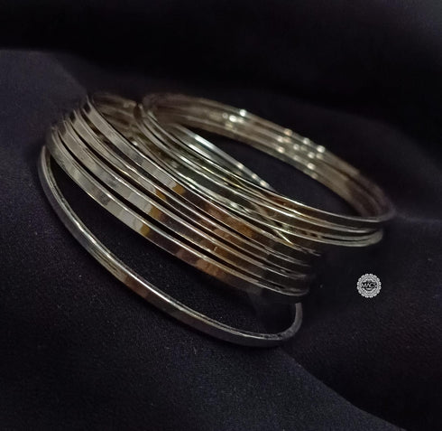 Silver Flat Plain 8 Bangle Set (2.4)