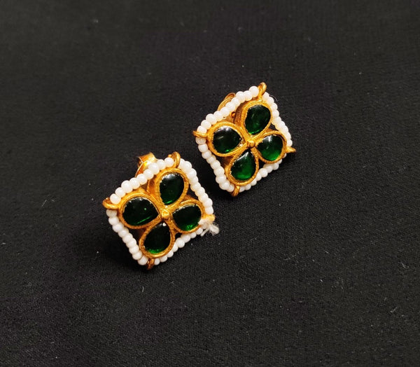 Green Pearl kundan studs