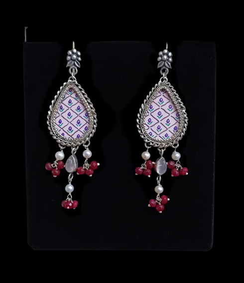 Handpainted silver earrings, Oxidised Glass Earrings, Pink hand painting earrings, Rang birangi earrings