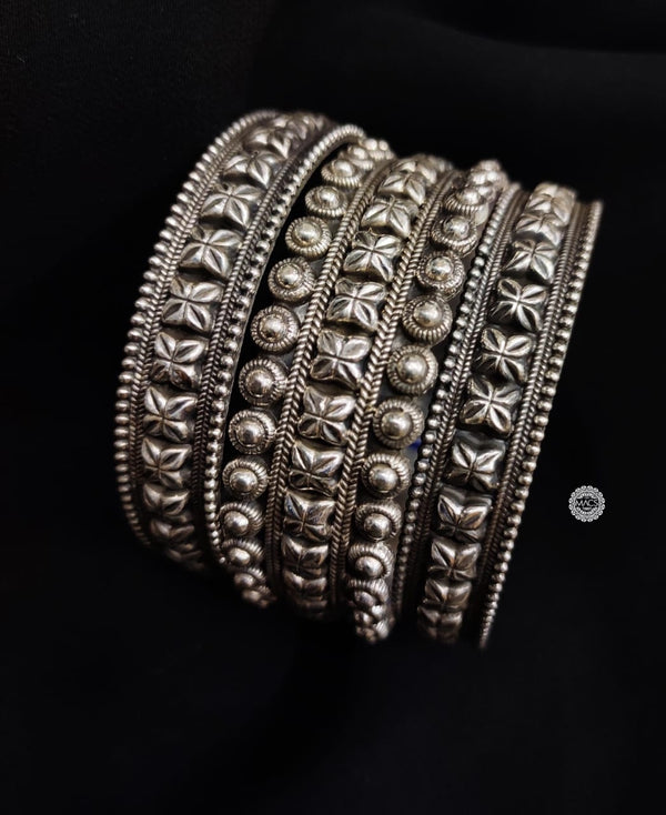 Silver Flower Kada Set