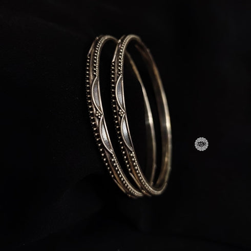 Silver Rawa Bangle Set (Size 2.8)