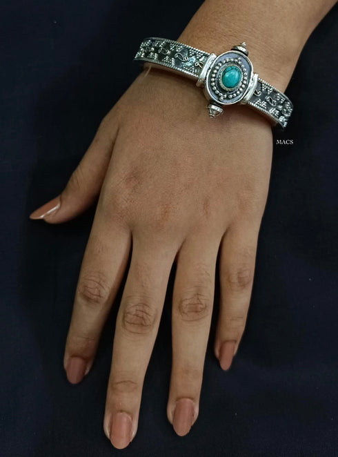 Statement Turquoise Bangle (Size 2.6)