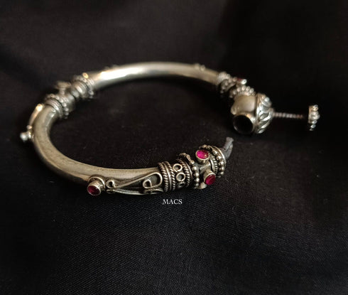 Pink Kemp Statement Bangle (Size 2.6)
