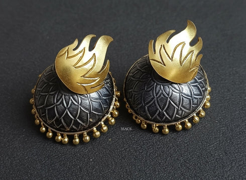 Dual tone silver jhumka