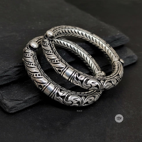 Chitai Silver kada (Pair,Size 2.4)