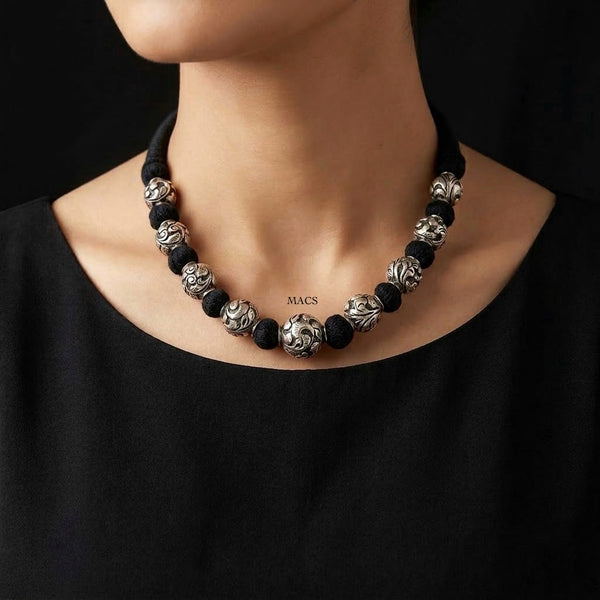 Chitai Silver Bead Necklace