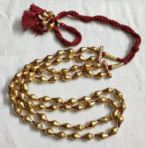 gold dholki beads necklace in maroon thread