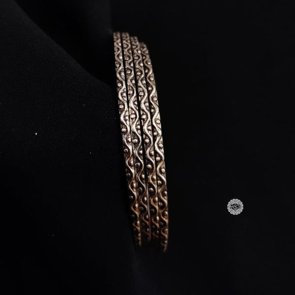 Silver Dot Bangles (Size 2.8)