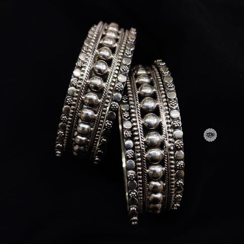 Silver Classic Bangles Set