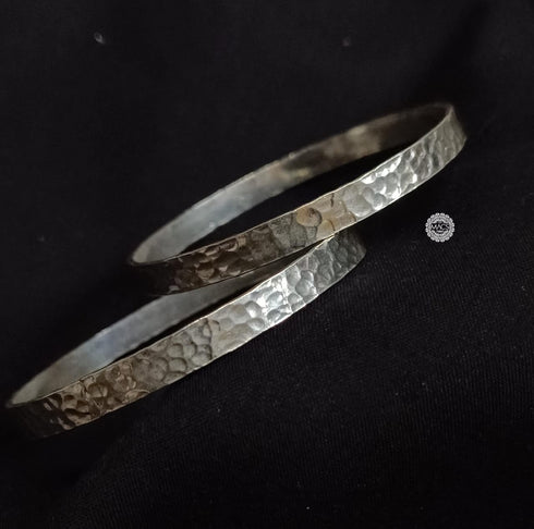Silver Hammered Bangles (Size 2.8)
