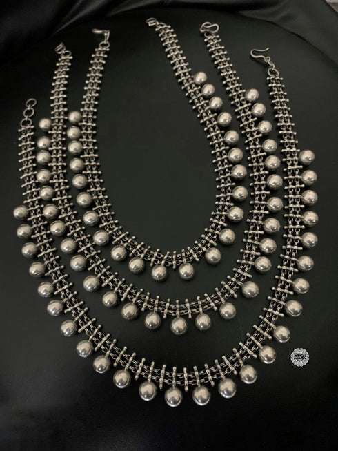 Tribal silver ball necklace