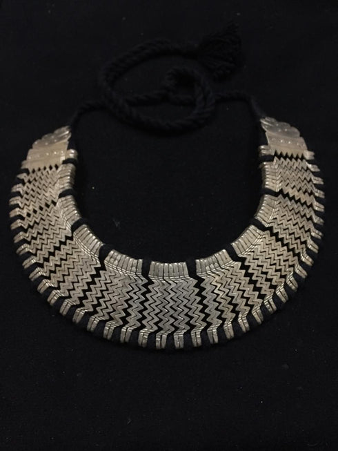 Silver Thread Antique Necklace