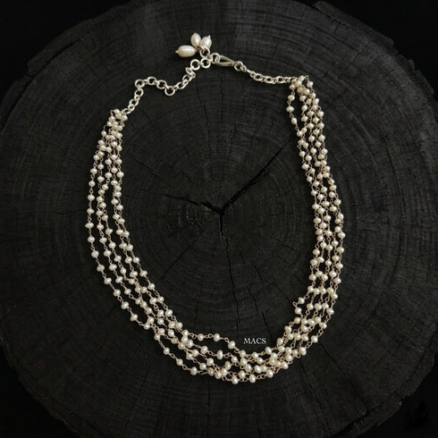 Delicate Pearl Bunch Necklace