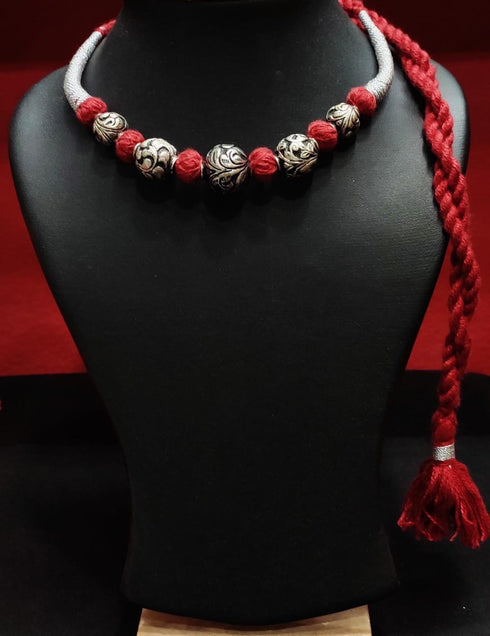 Chitai Bead Thread Necklace
