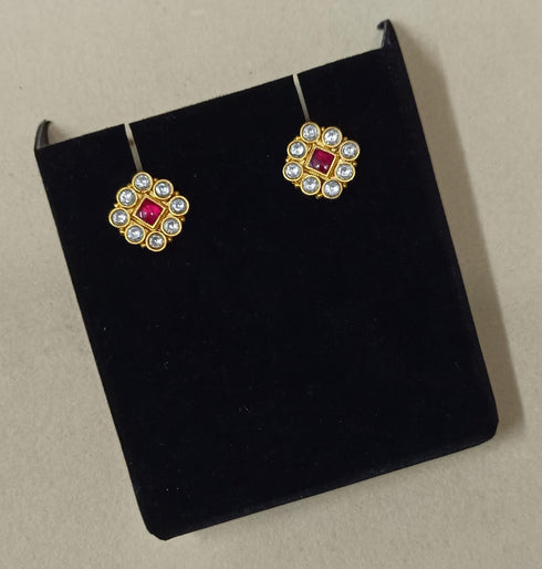 White and pink kundan stud earrings, Gold plated Kundan in 925 silver