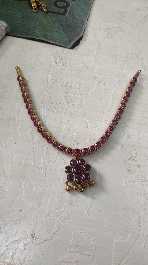 Reversible Addigai Necklace