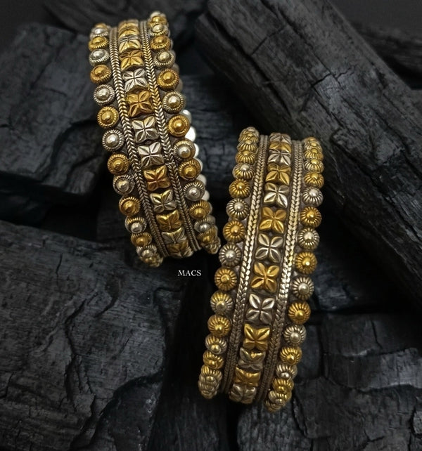 Dual tone Floral Kada (2.4, Pair)