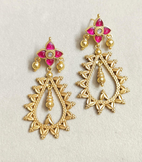Goldplated Kundan Earrings