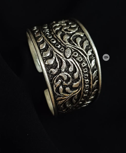 925 Chitai Adjustable Silver Cuff