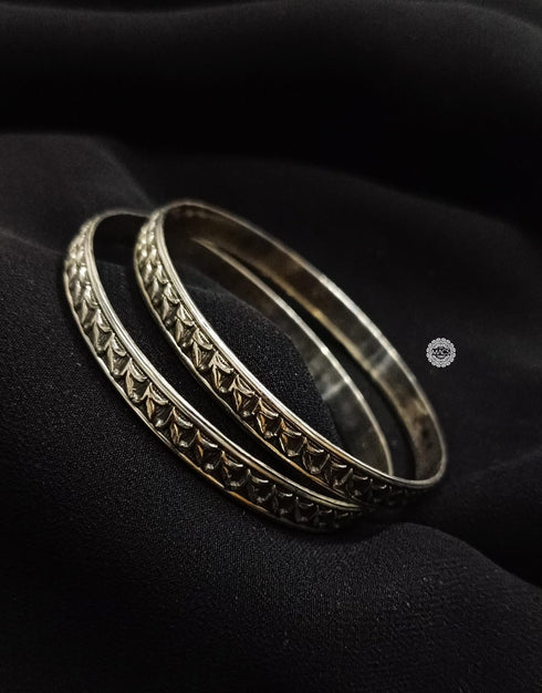 925 Silver Engraved Bangle (2.4)