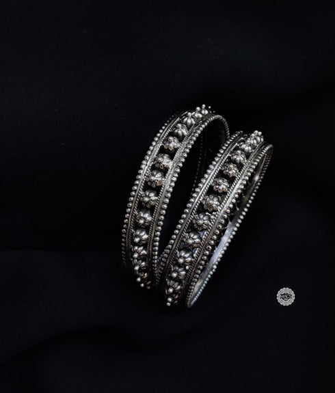 Silver Floral Kada (Pair)