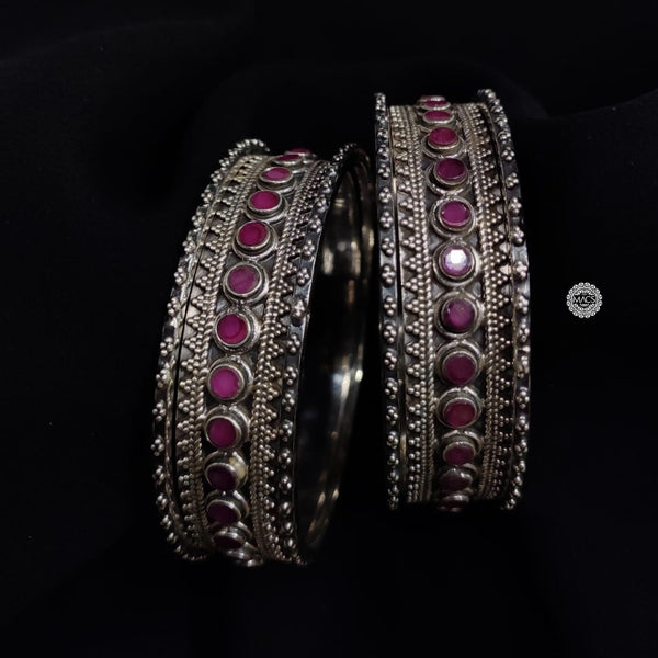 Silver stone bangles set (2.4)