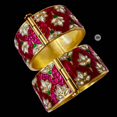 PRE-ORDER Gold plated Kundan Silver kada (Size 2.4)