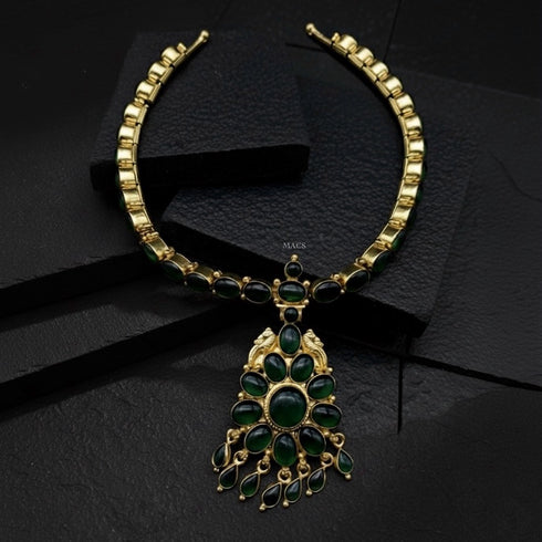 Gold Addigai with Earrings (pre order)