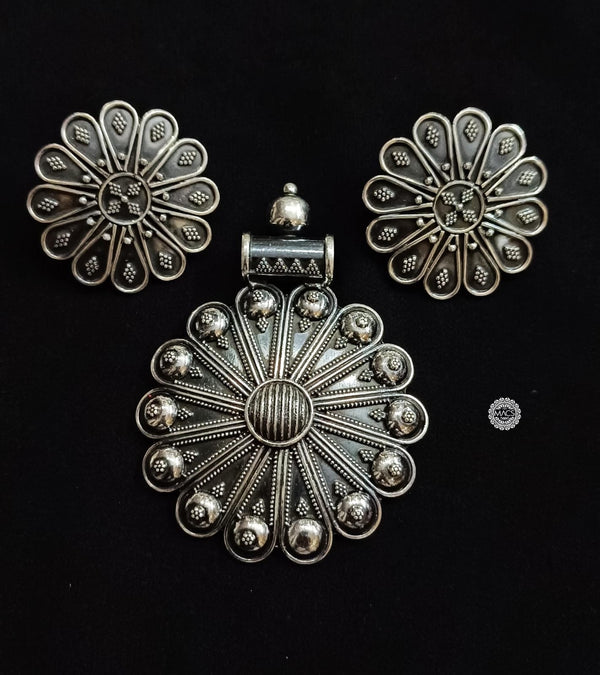 925 sterling silver pendant earring set, Pure Silver Rawa Work Jewellery