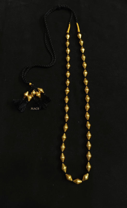 Single Line Gold Dholki Necklace