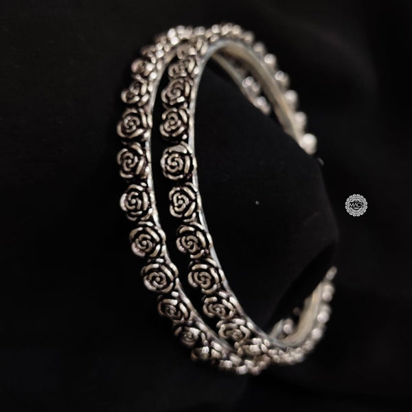 Silver Flower Bangles (Set of 2)